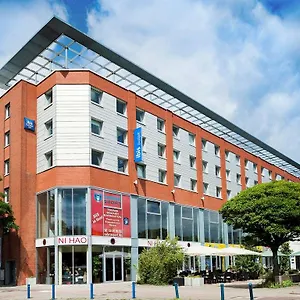 Ibis Budget Ost Hotell