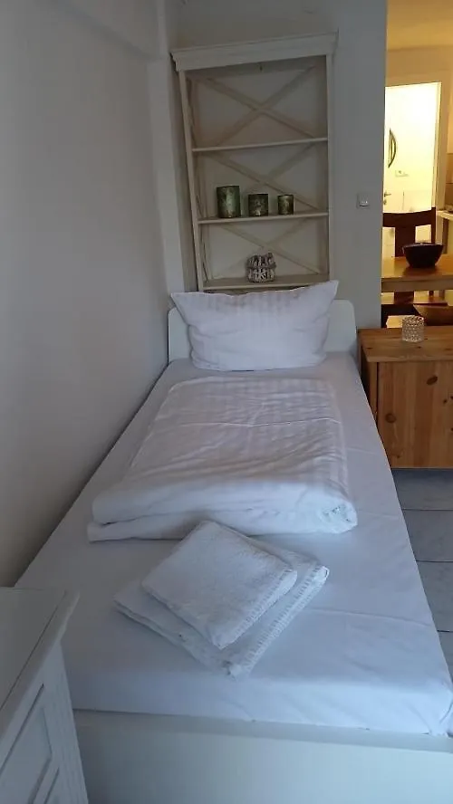 Apartment 39 Im Erdgeschoss Αμβούργο